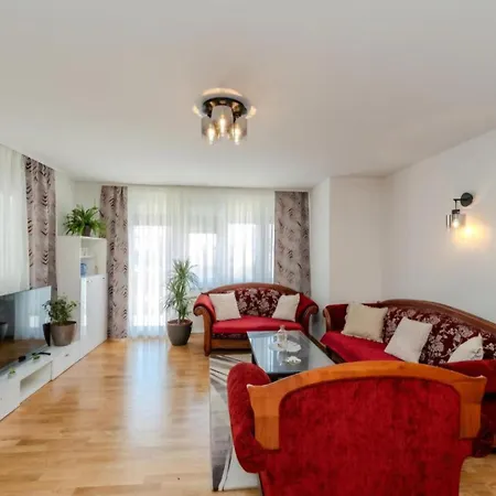 Oliva Apartment