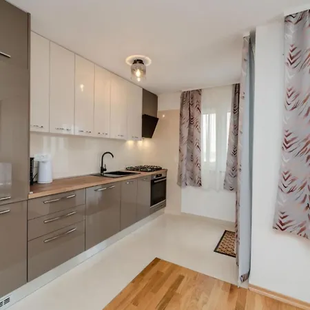 Apartment Oliva Petrcane