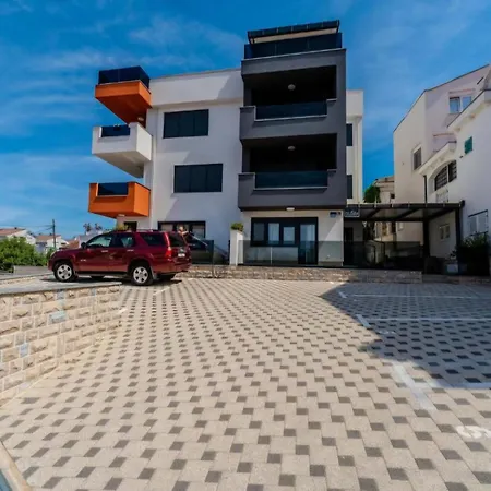 Apartment Oliva